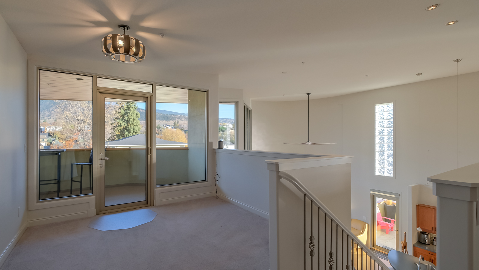 250 Marina Way 806 Penticton V2A 1H4