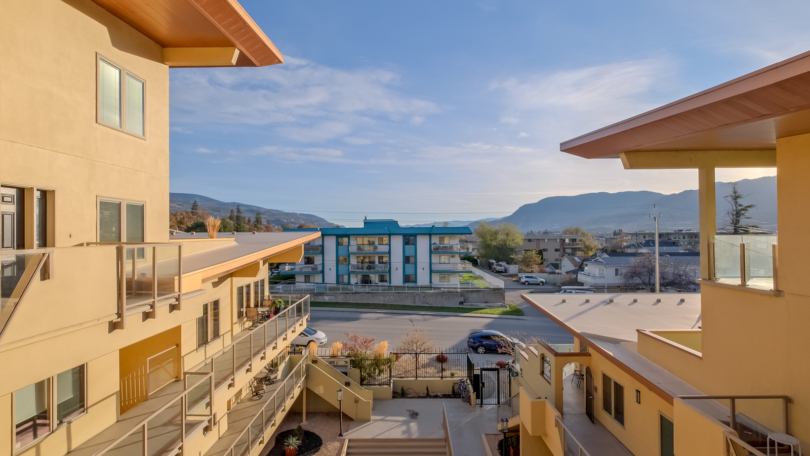 250 Marina Way 806 Penticton V2A 1H4