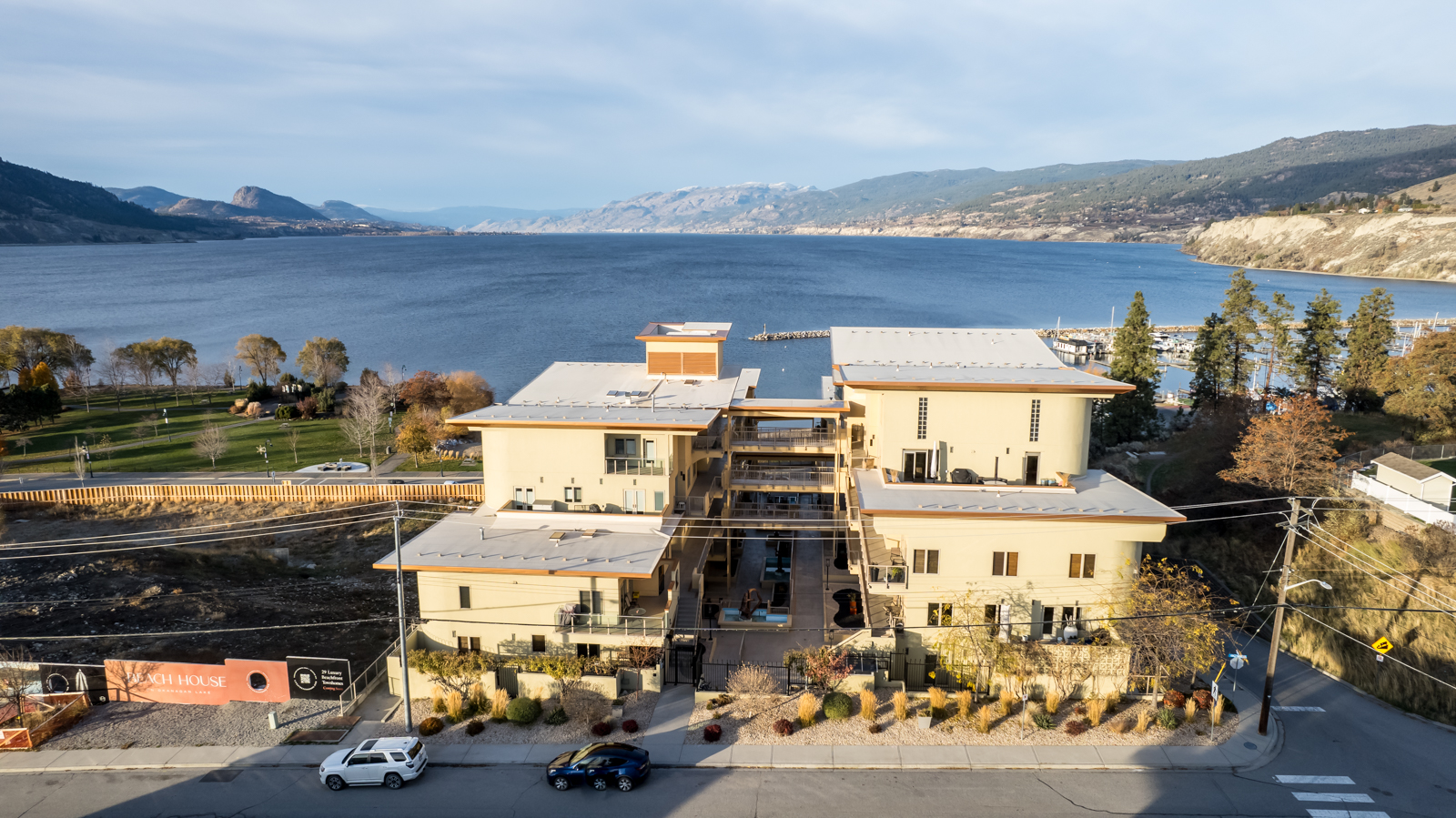 250 Marina Way 806 Penticton V2A 1H4