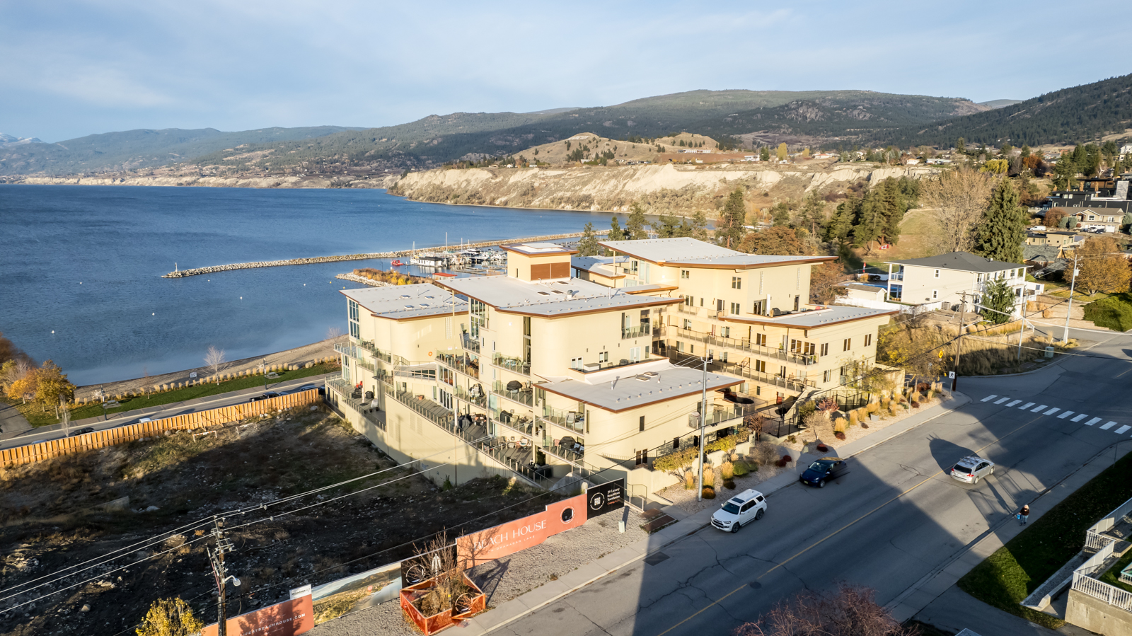 250 Marina Way 806 Penticton V2A 1H4