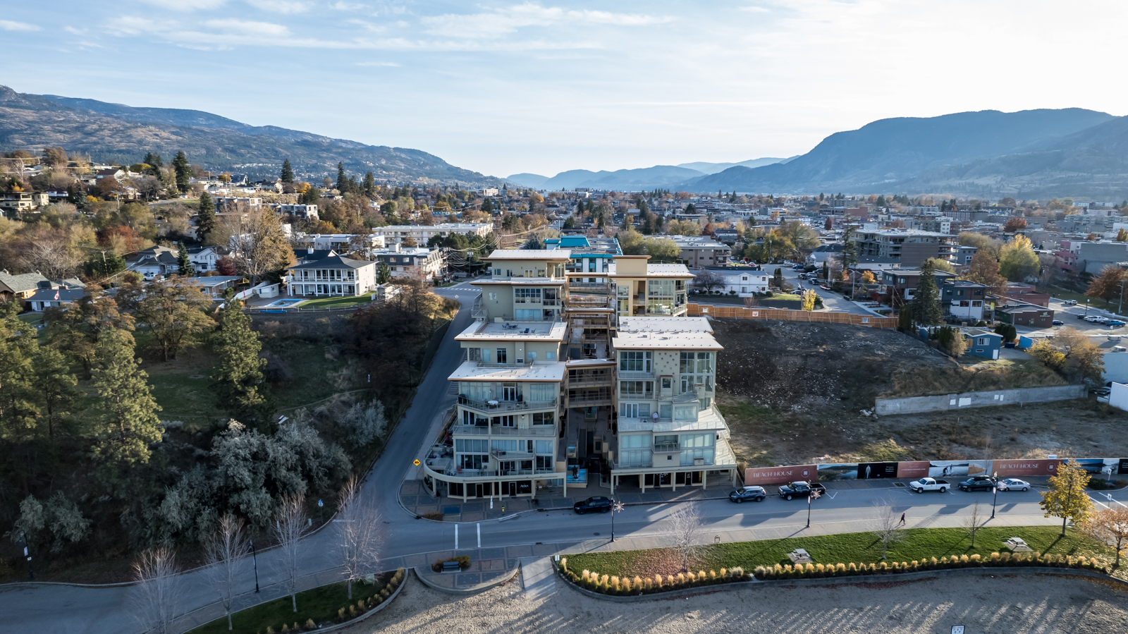 250 Marina Way 806 Penticton V2A 1H4