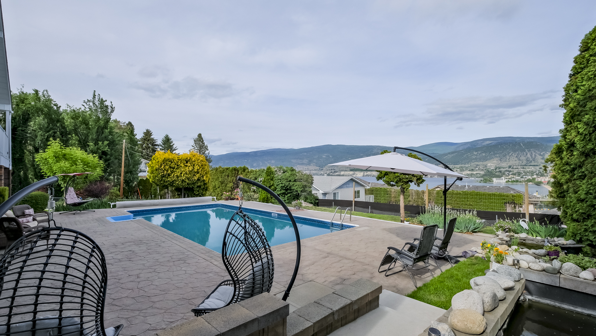 1613 Sparton Drive Penticton V2A 8Z5