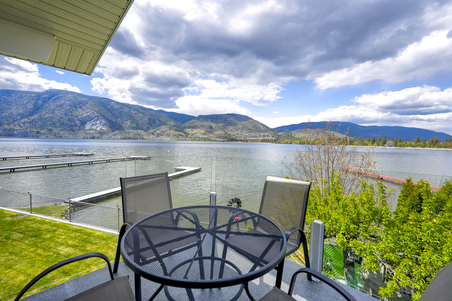 3951 Lakeside Road Penticton V2A 8W3