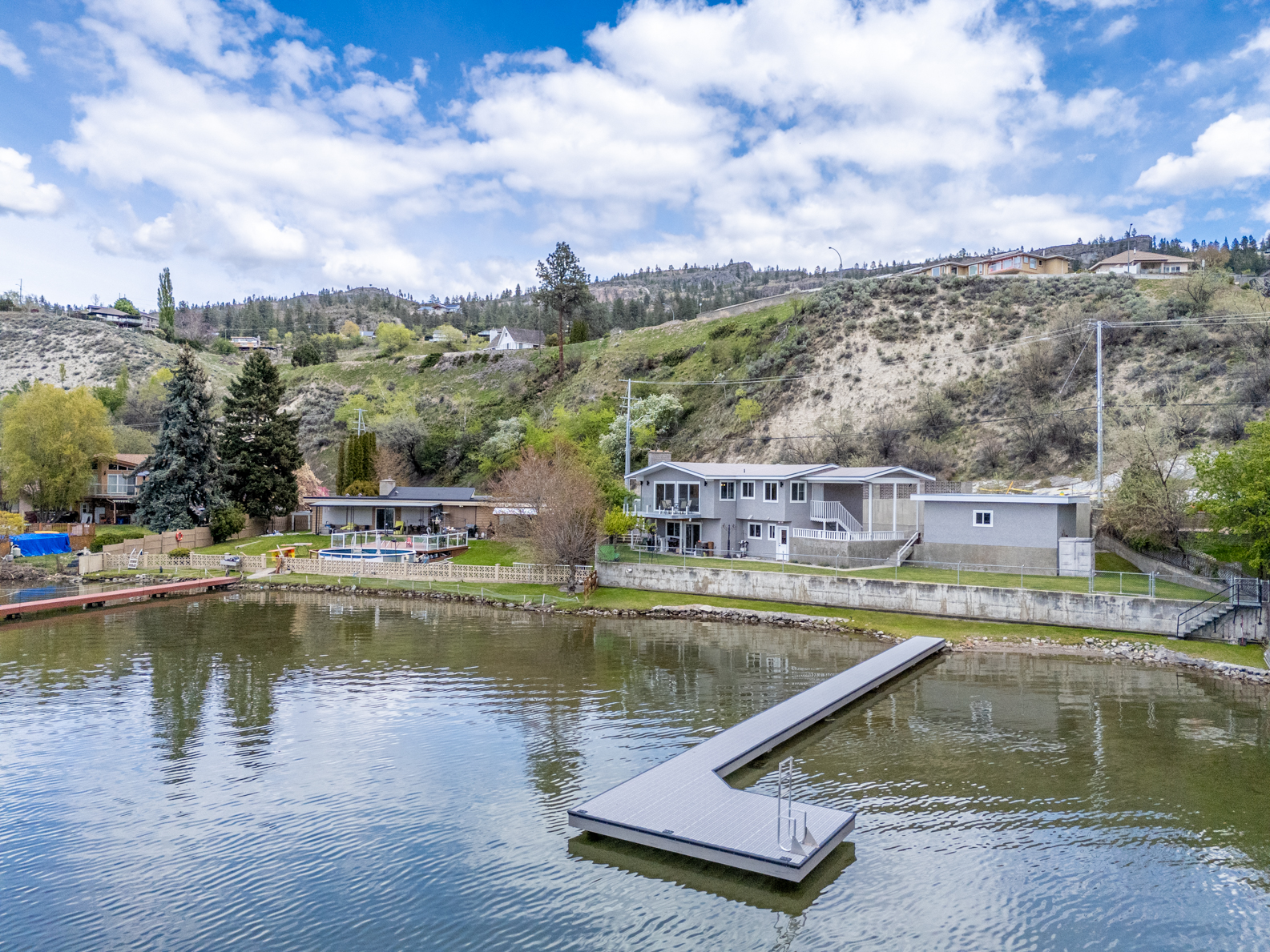 3951 Lakeside Road Penticton V2A 8W3