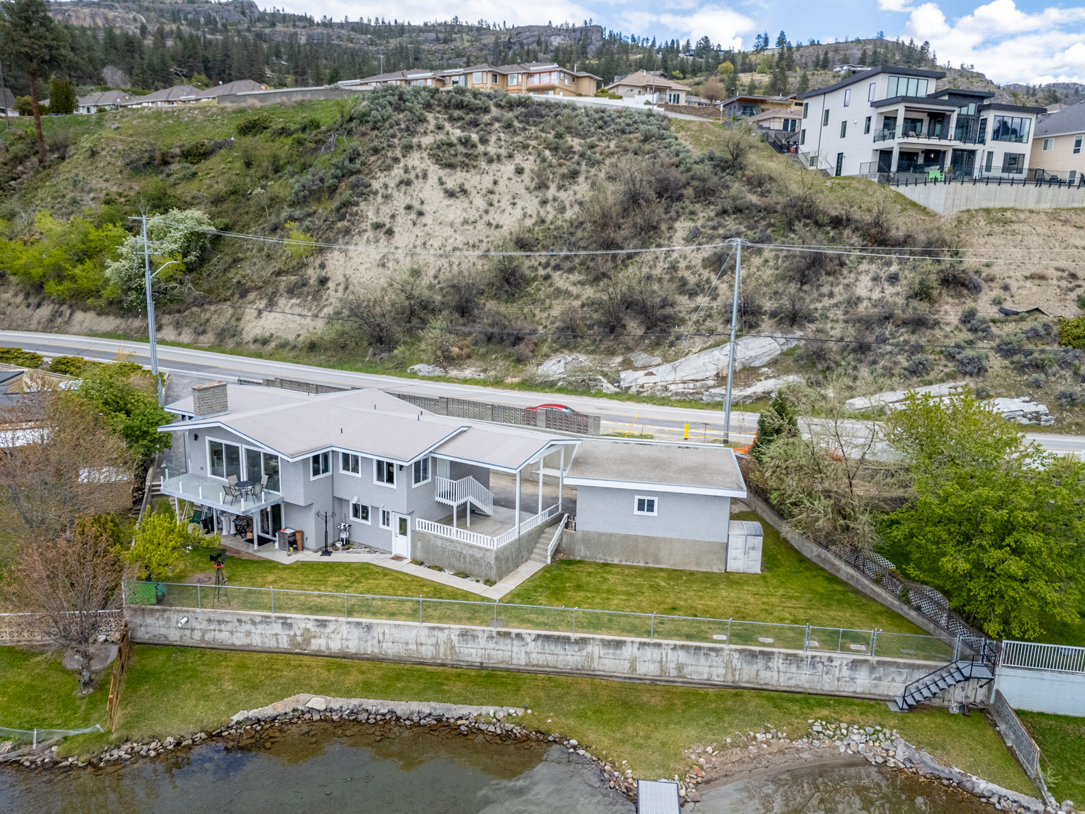 3951 Lakeside Road Penticton V2A 8W3