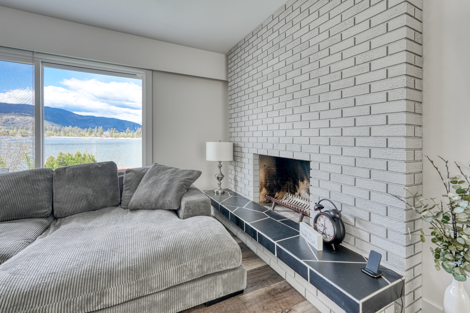 3951 Lakeside Road Penticton V2A 8W3