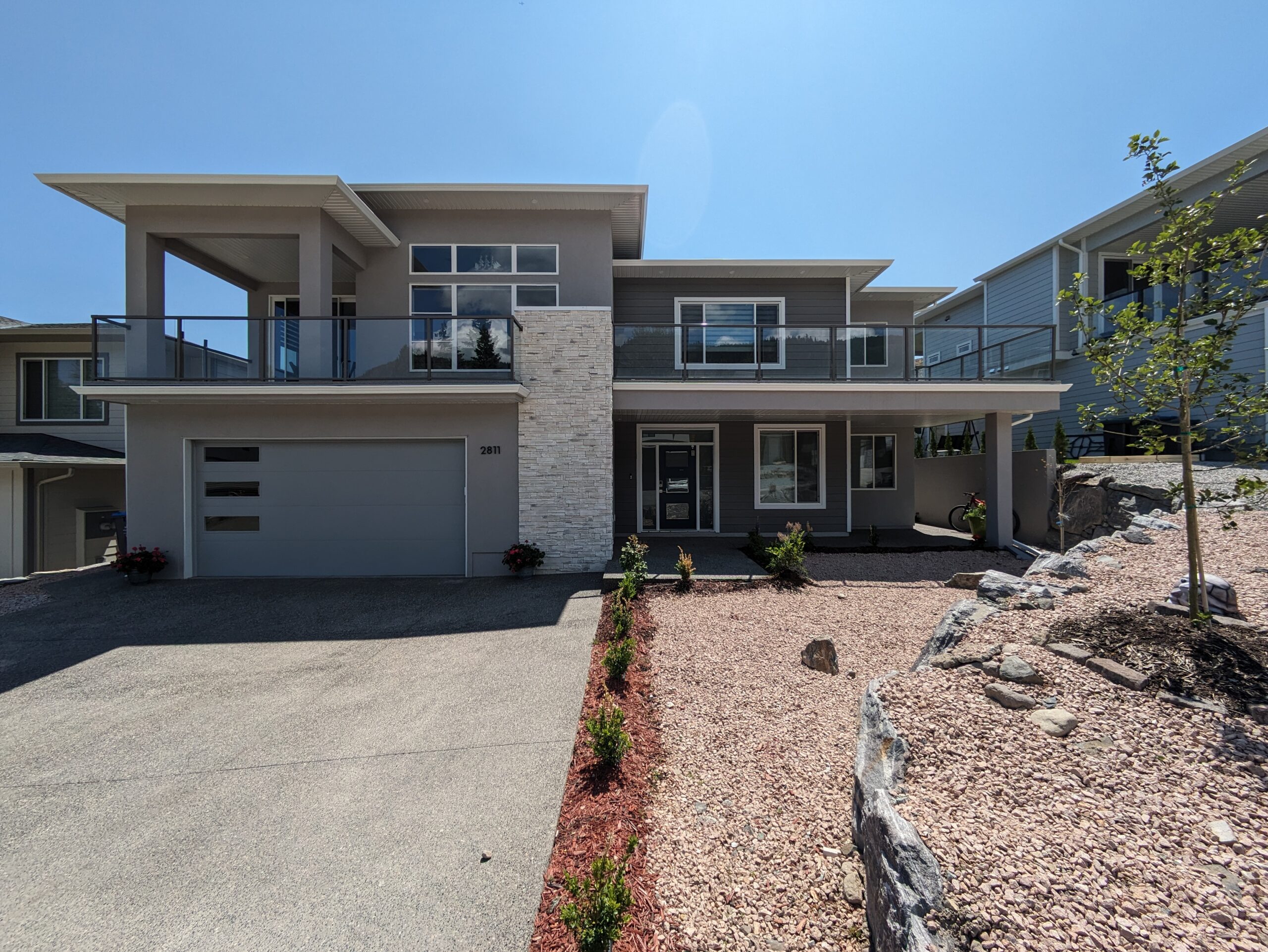 2811 Canyon Crest Drive West Kelowna V4T 0E3