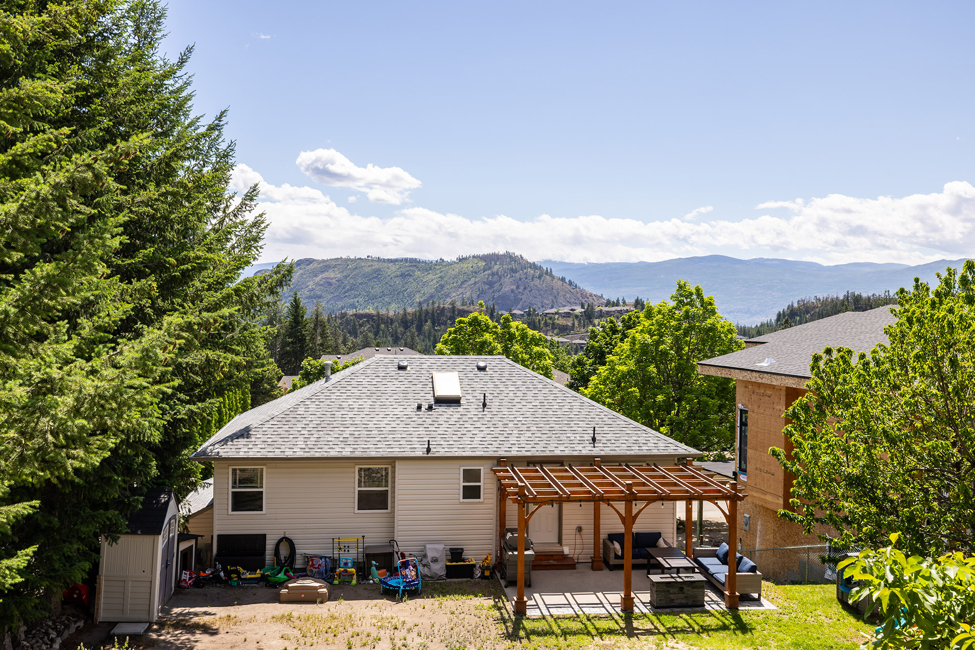 2245 Shannon Woods Crescent West Kelowna V4T 2P2