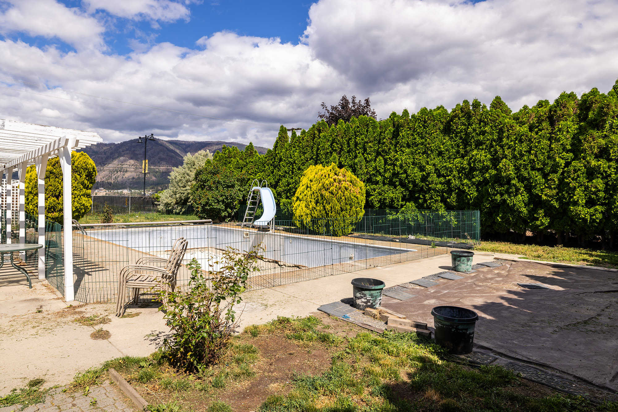 950 Stuart Road West Kelowna V1Z 2V8