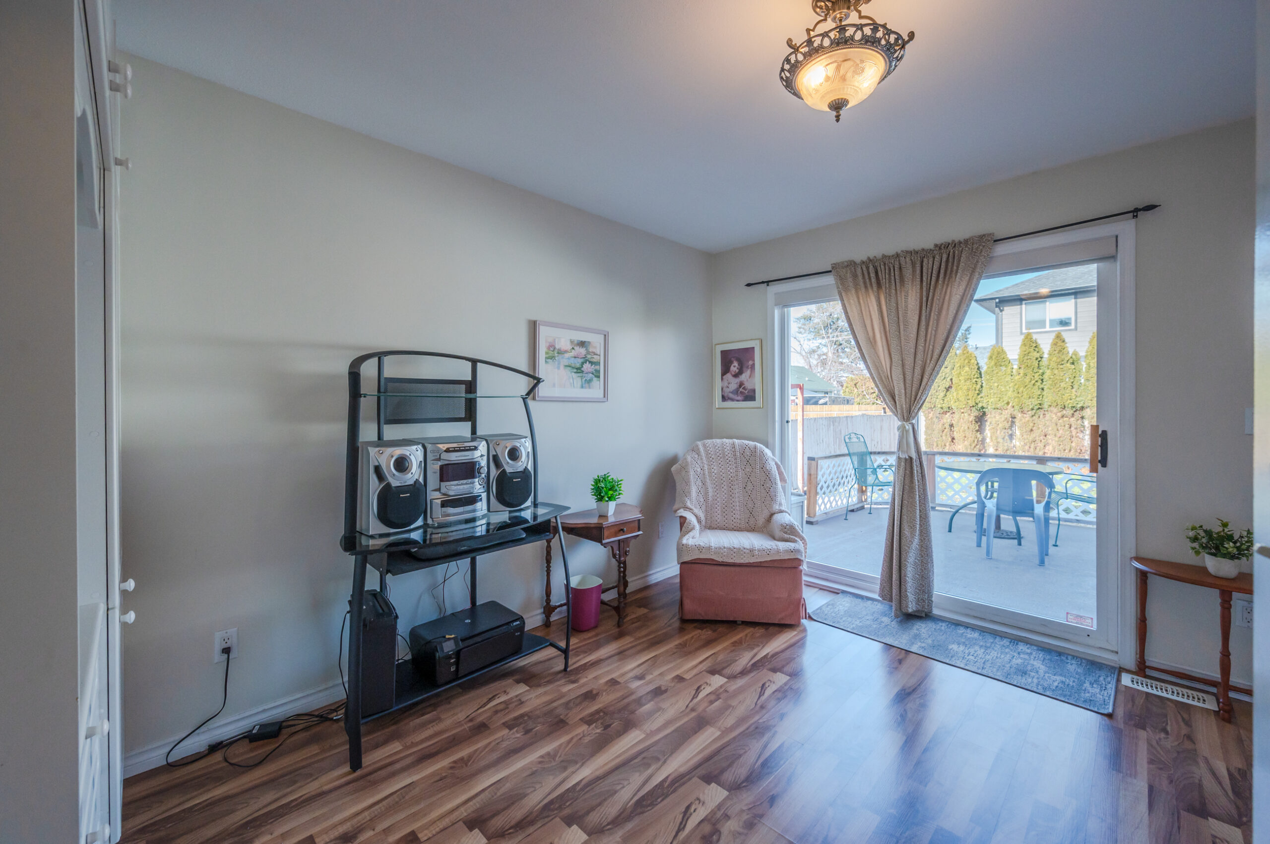 403 Woodruff Avenue Penticton V2A 2H7