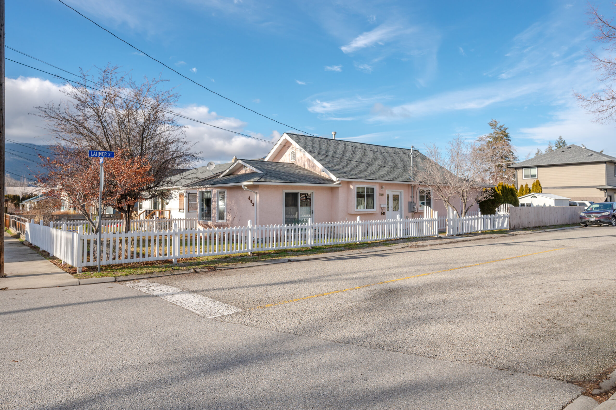 403 Woodruff Avenue Penticton V2A 2H7