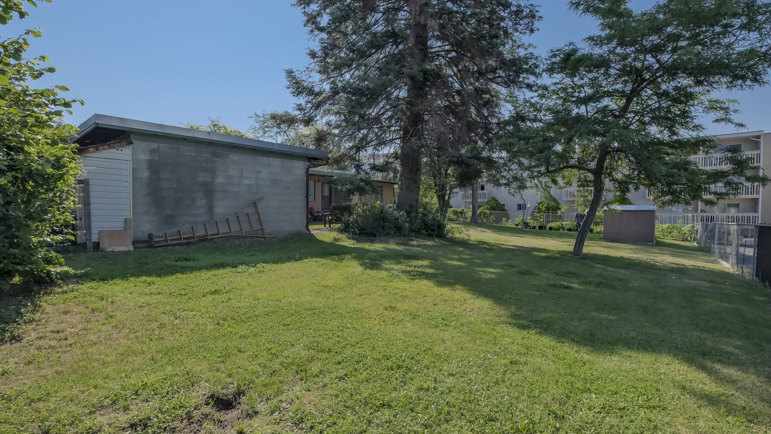 701 Ross Avenue Penticton V2A 3A5