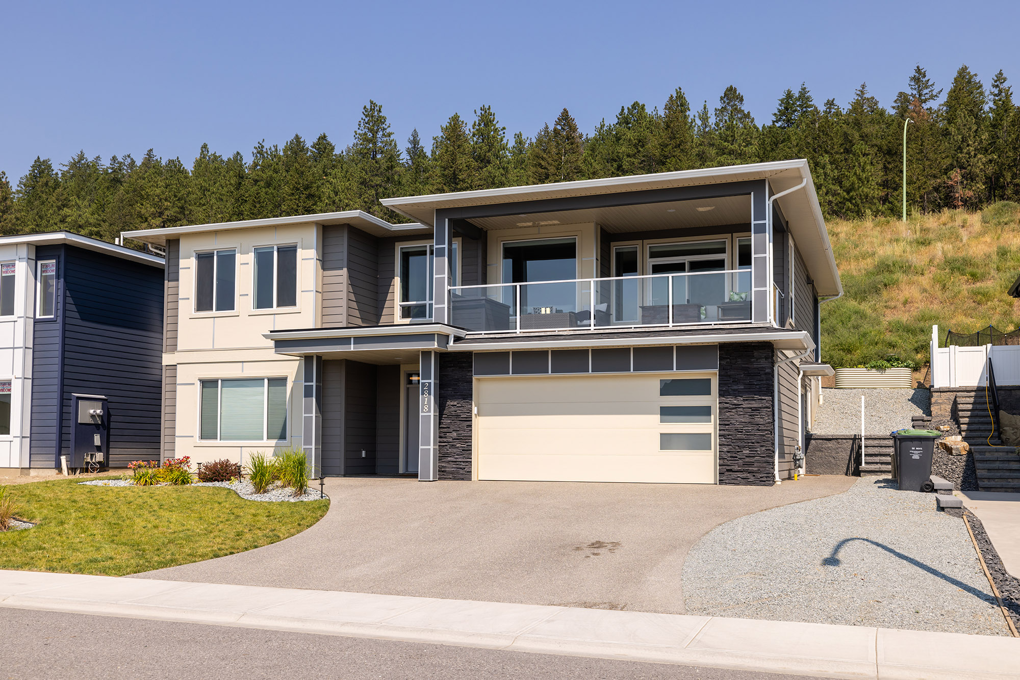 2818 Copper Ridge Drive West Kelowna V4T 0E7