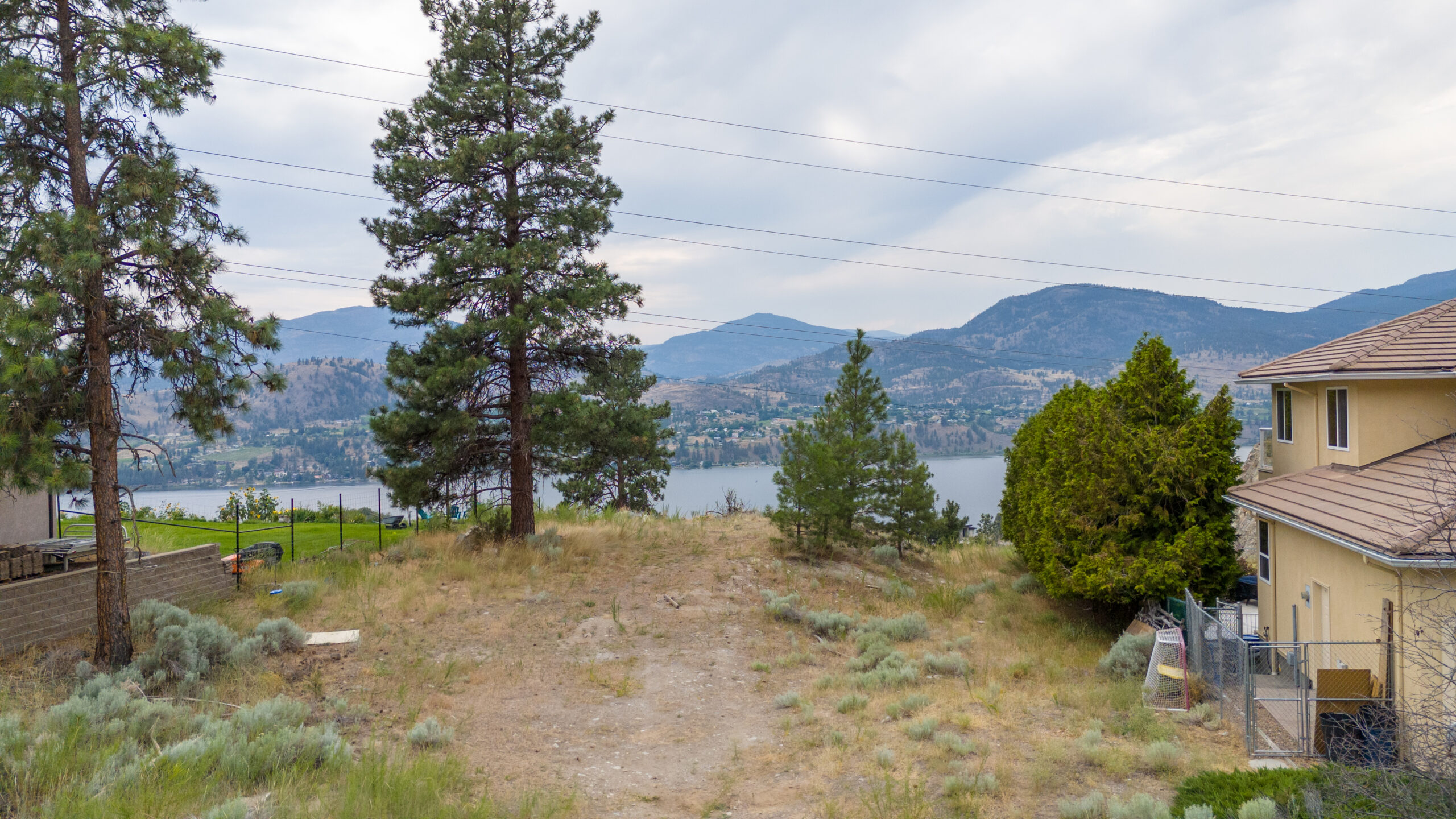 304 Heritage Boulevard Okanagan Falls V0H 1R3