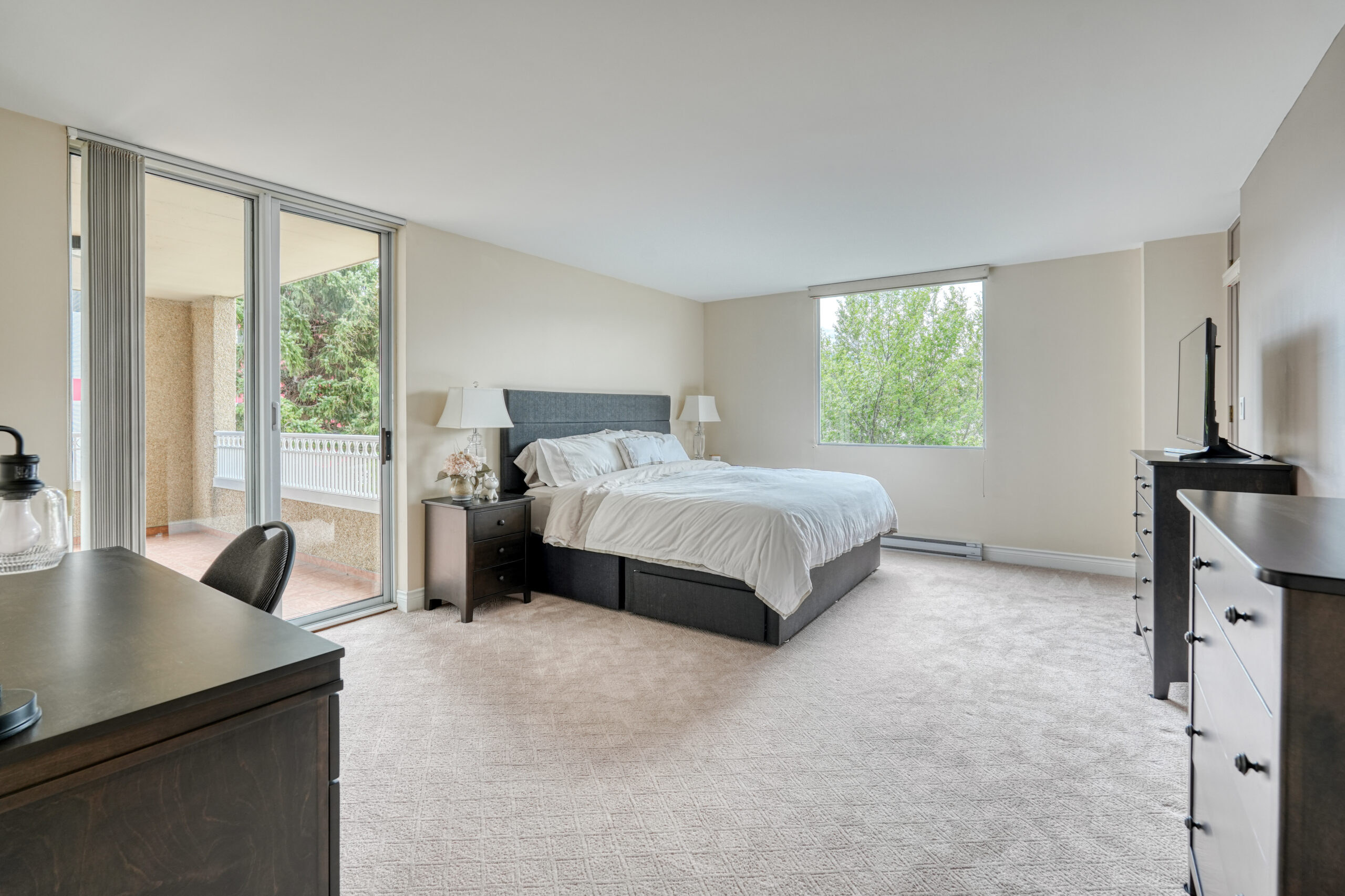 86 Lakeshore Drive 304 Penticton V2A 1B5