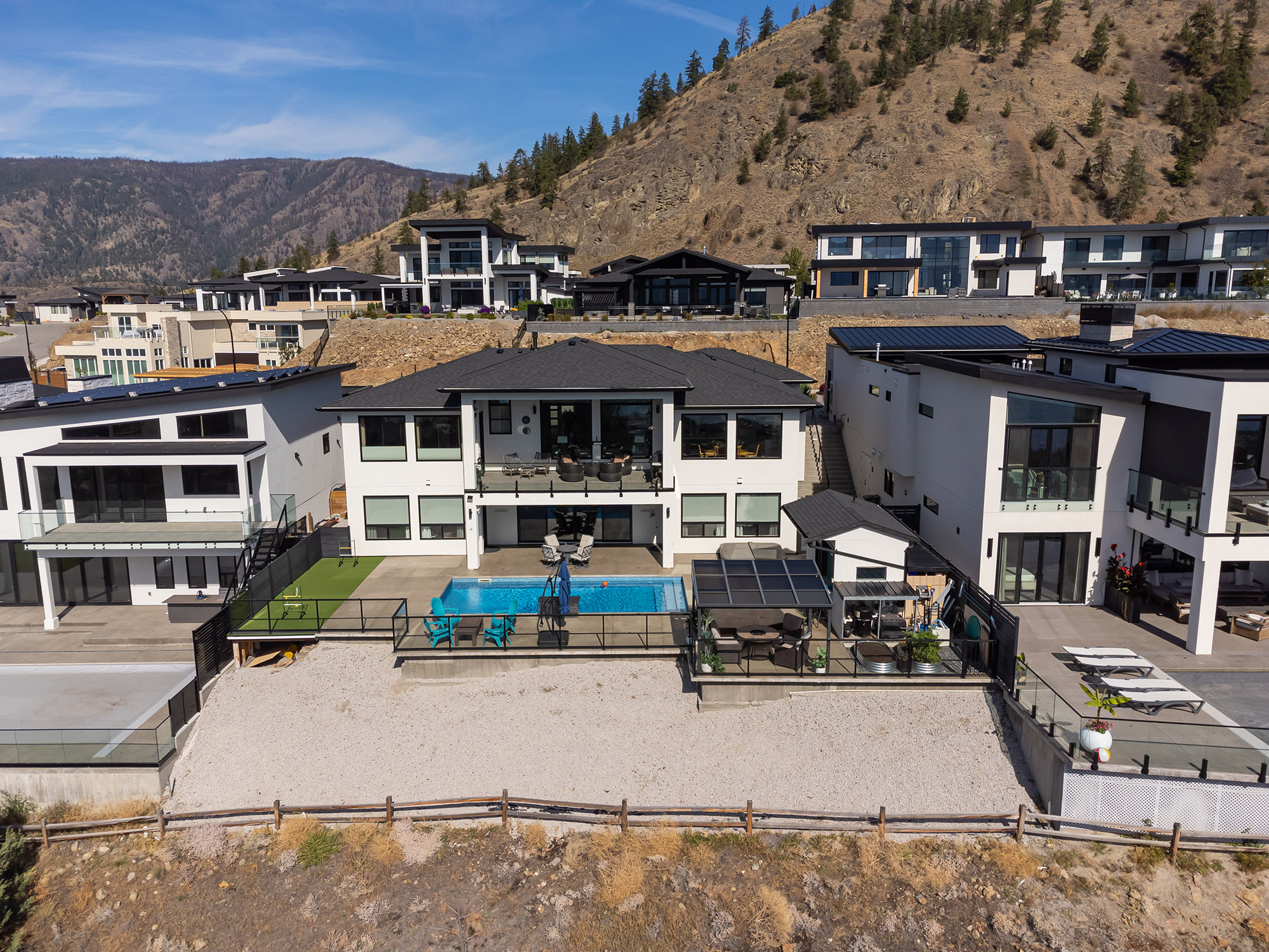 1546 Viognier Drive West Kelowna V4T 0E1