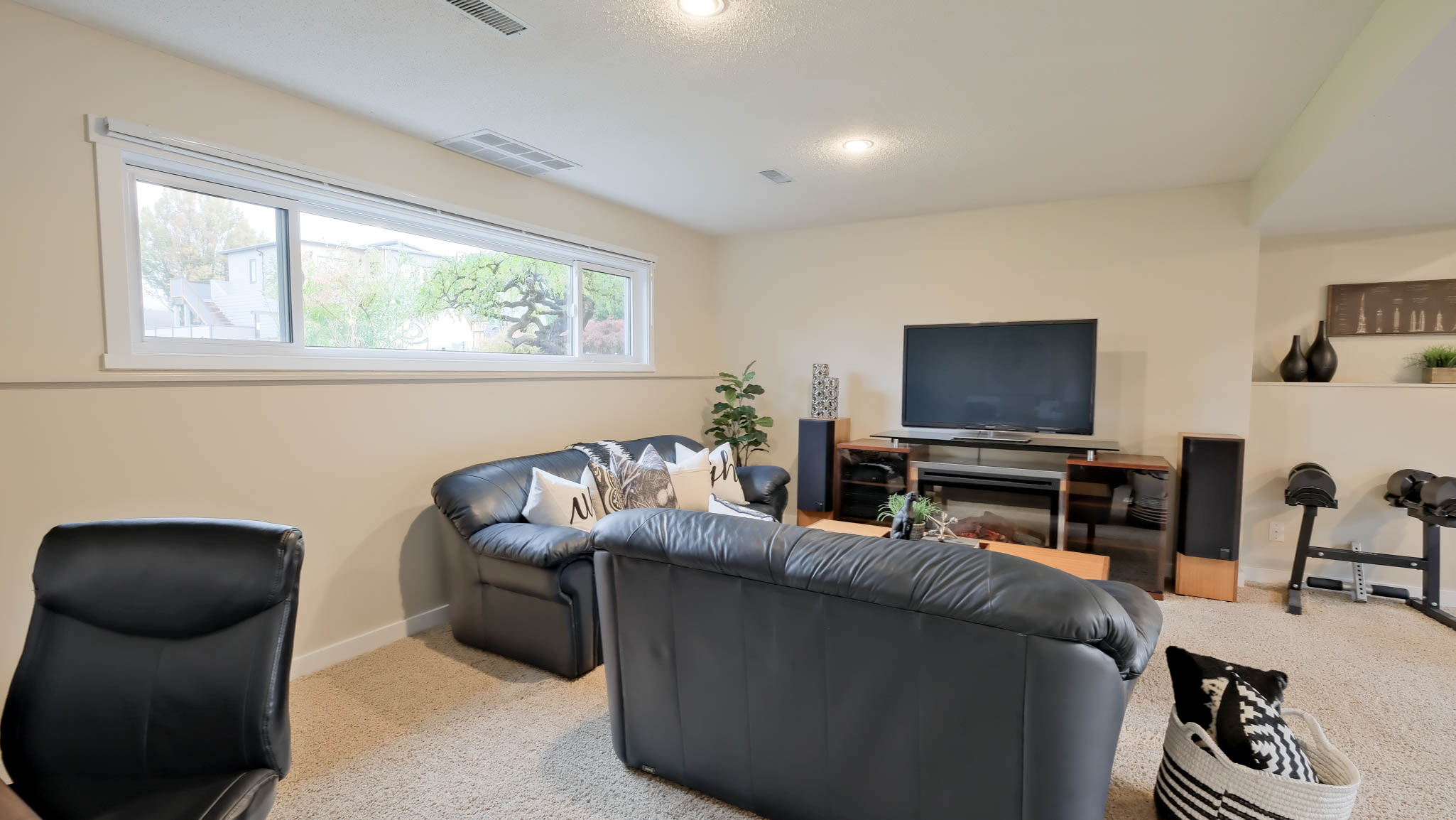 122 Acacia Crescent Penticton V2A 7C2