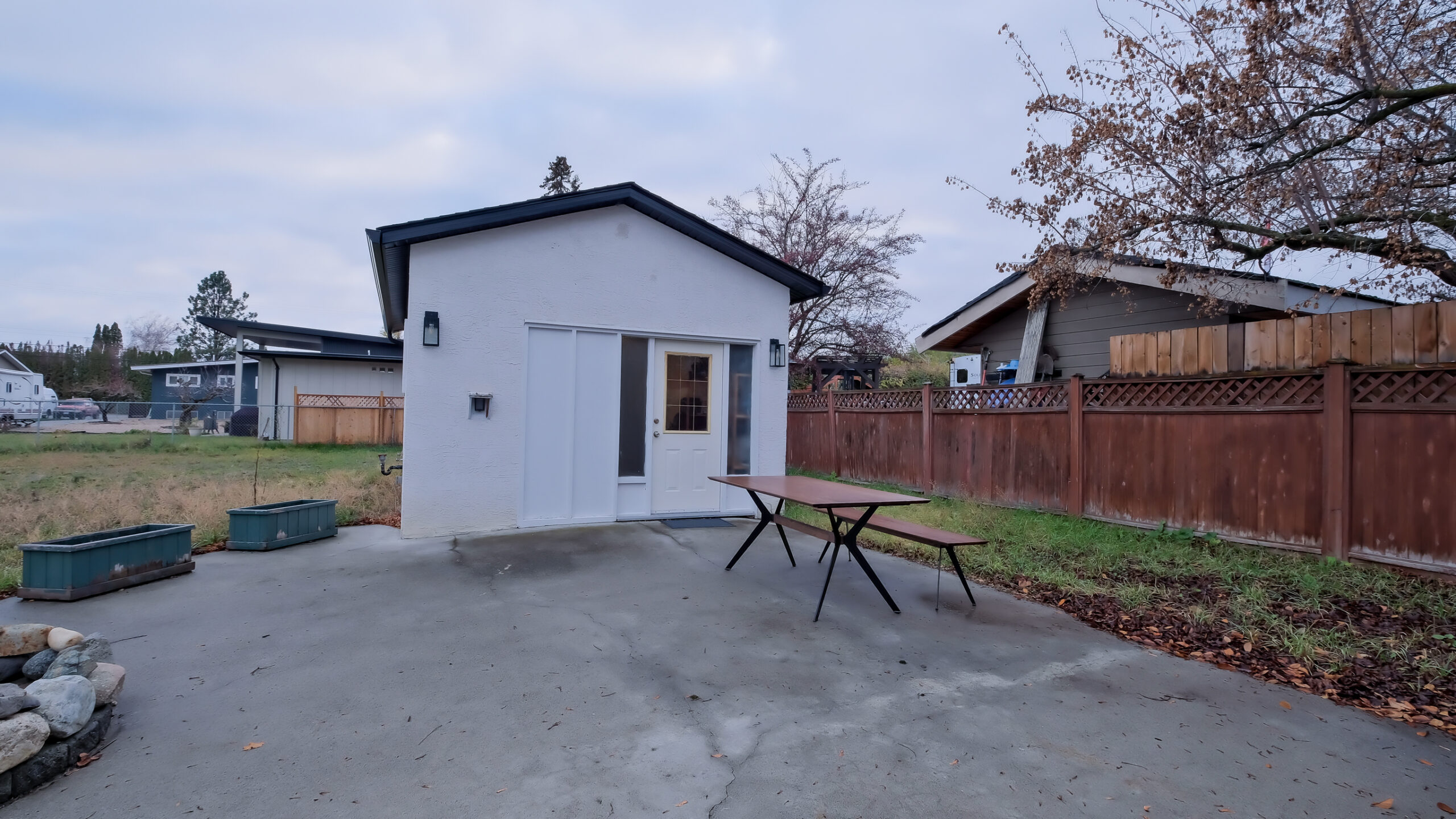 935 McKay Road West Kelowna V1Z 2C5