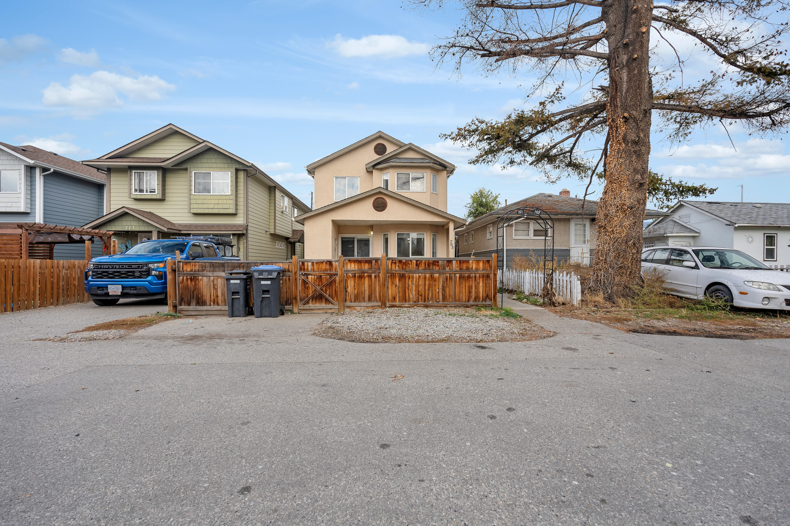 763 Kamloops Avenue 101 Penticton V2A 2J3