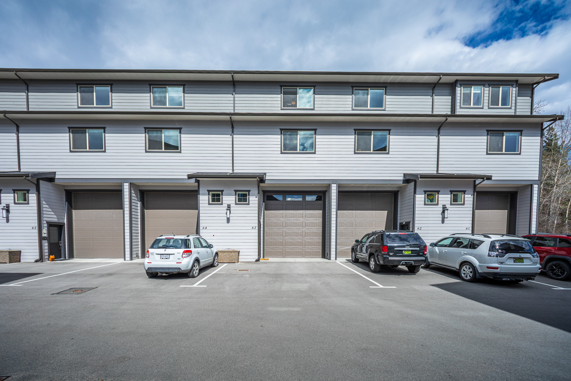 3359 Cougar Road 63 West Kelowna V4T 3G1