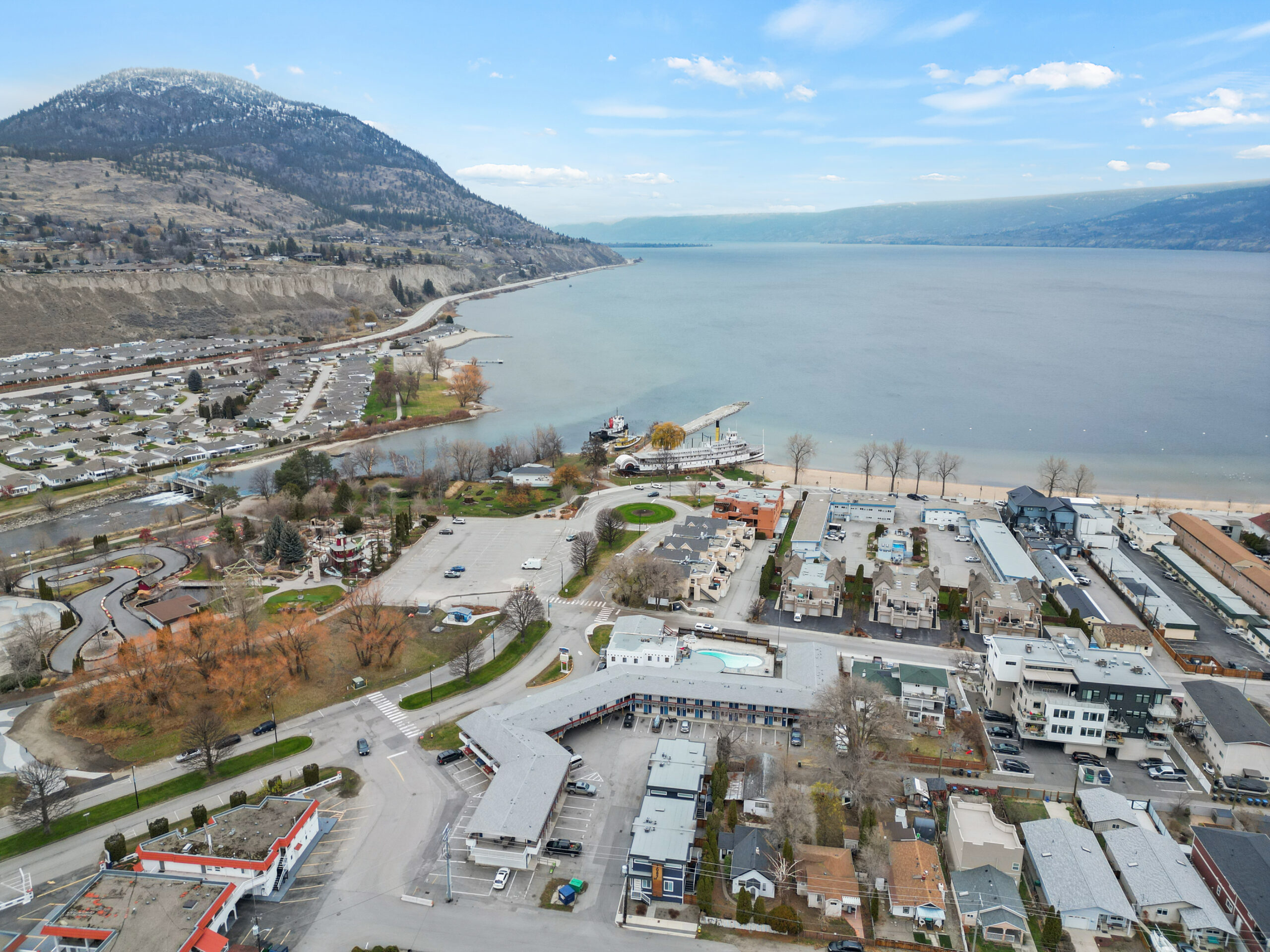 1087 Dynes Avenue 102 Penticton V2A 1E9