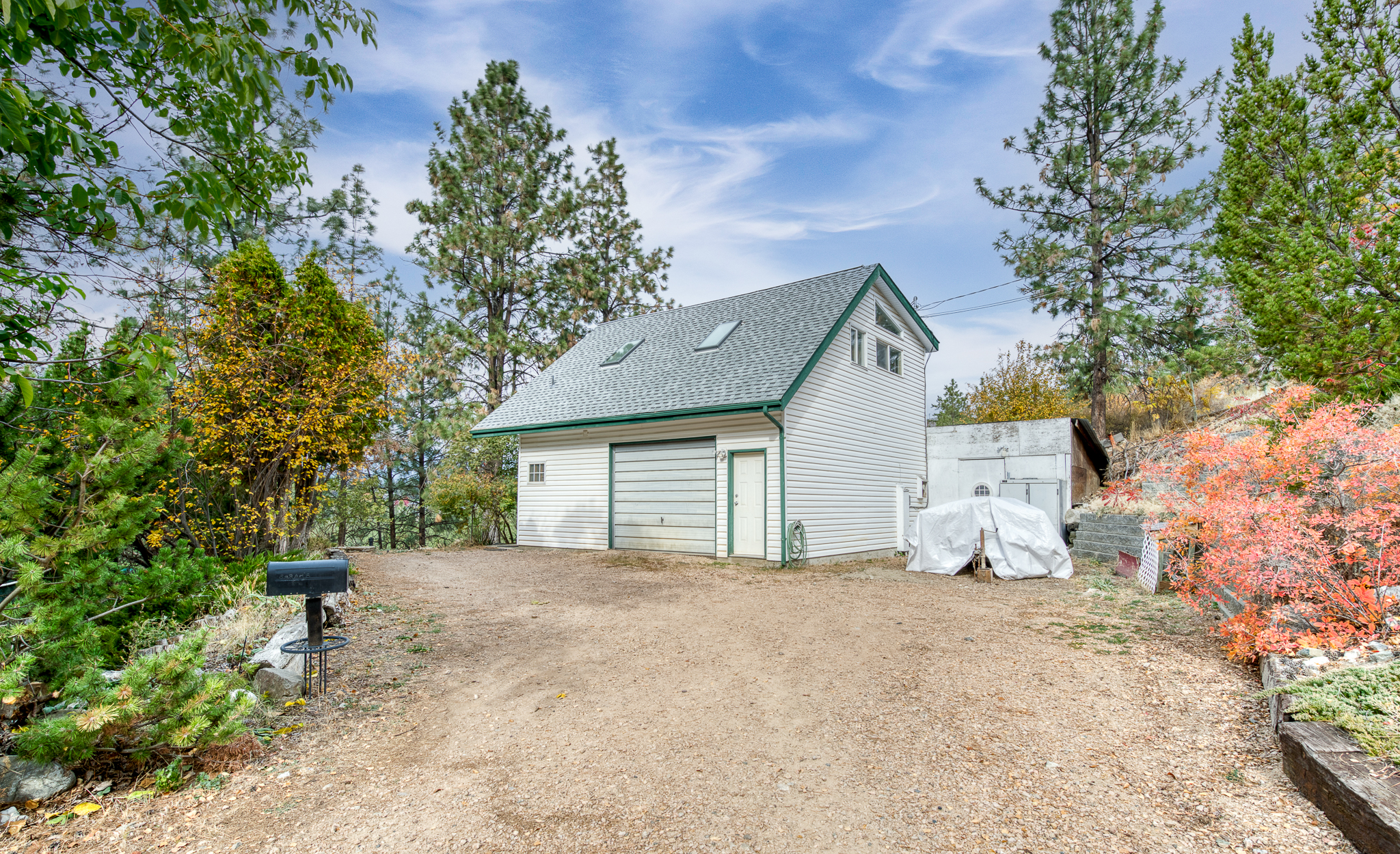 2084 Pinewinds Place Okanagan Falls V0H 1R2