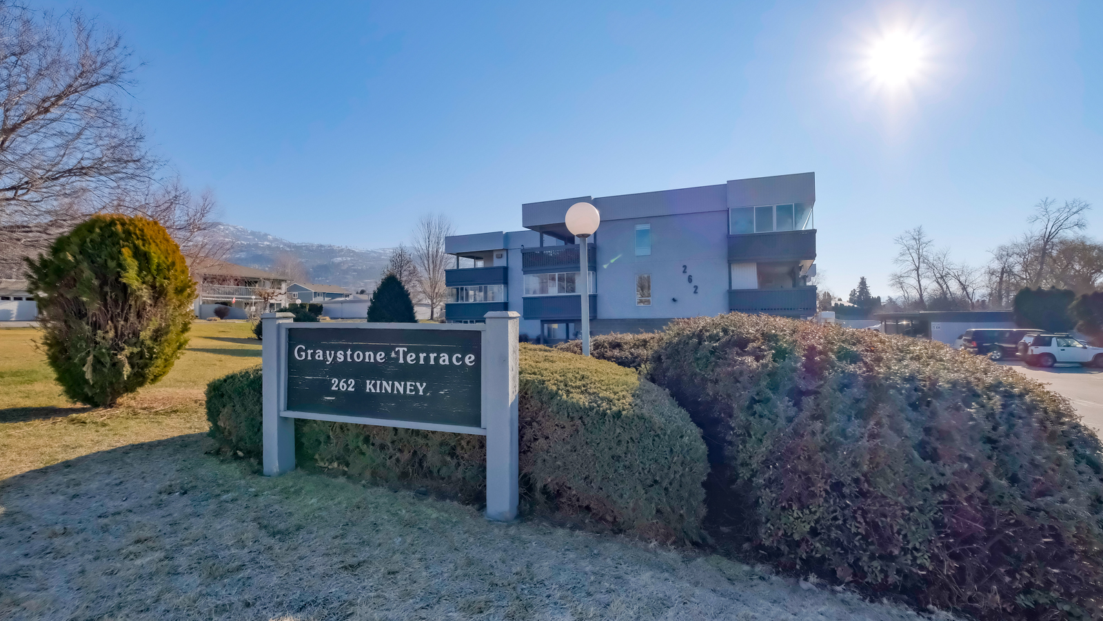 262 Kinney Avenue 304 Penticton V2A 3N9