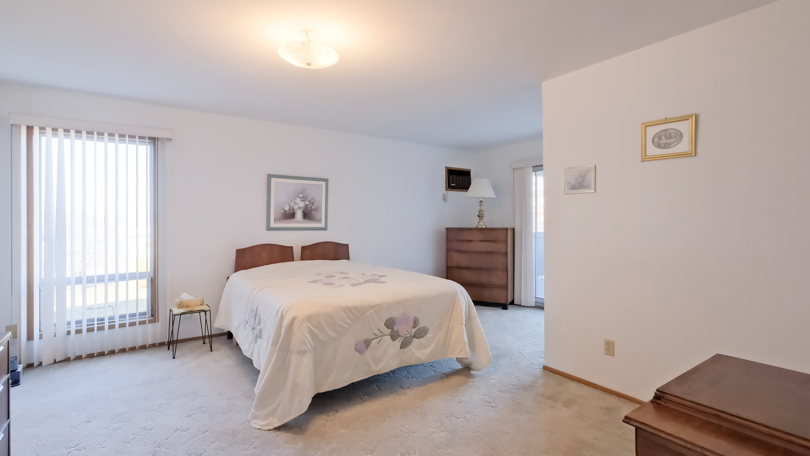 262 Kinney Avenue 304 Penticton V2A 3N9