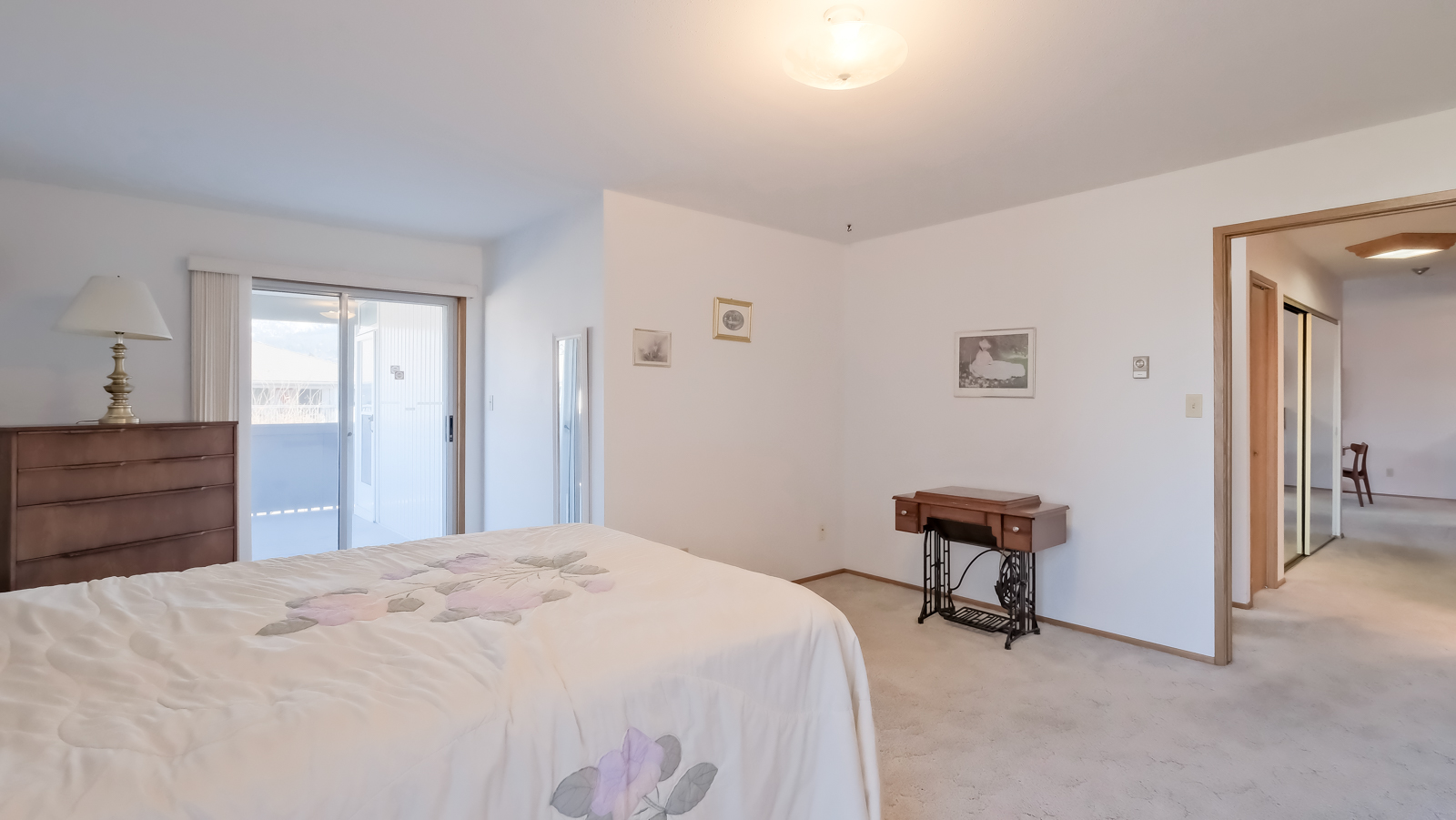 262 Kinney Avenue 304 Penticton V2A 3N9