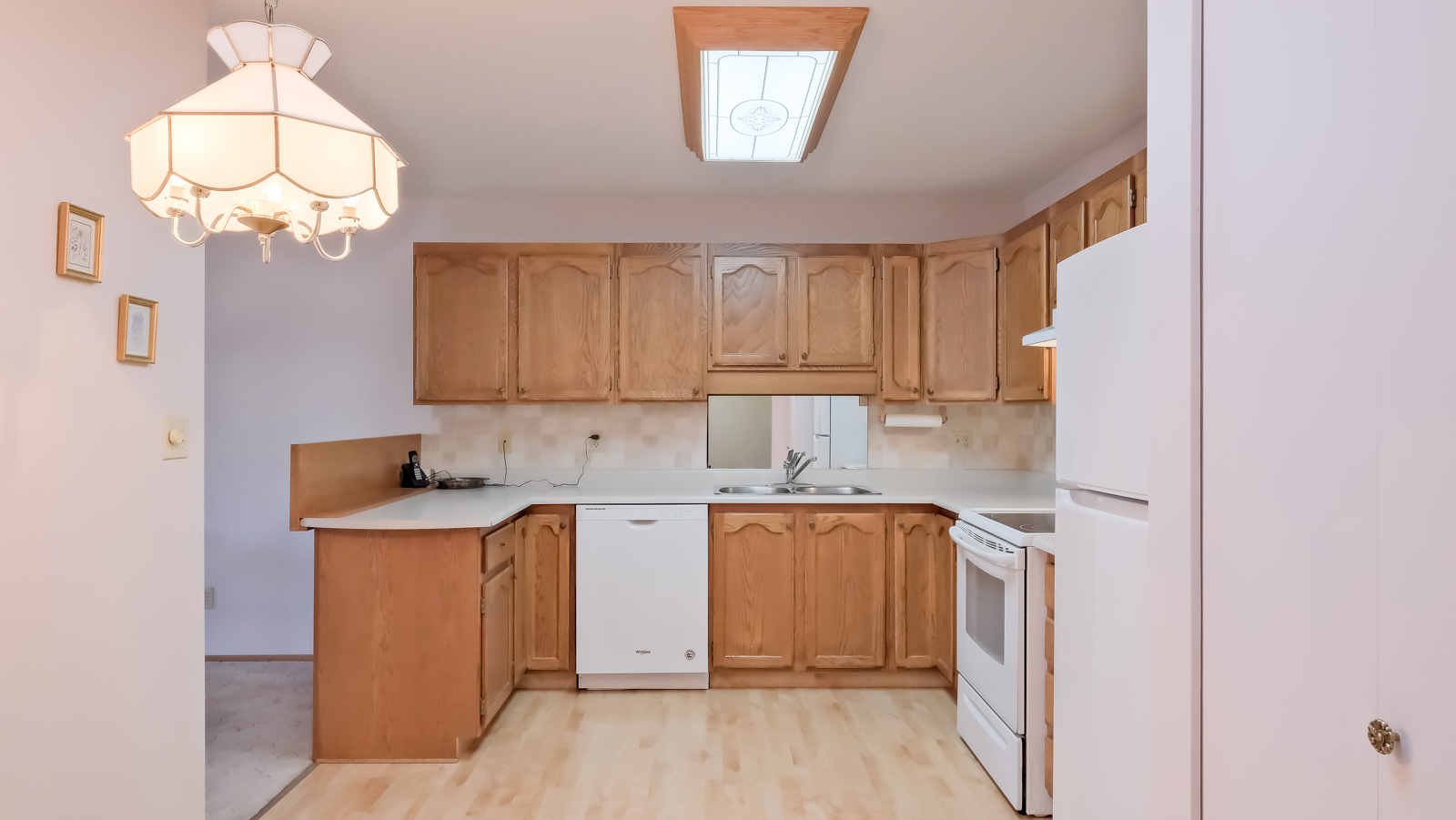 262 Kinney Avenue 304 Penticton V2A 3N9