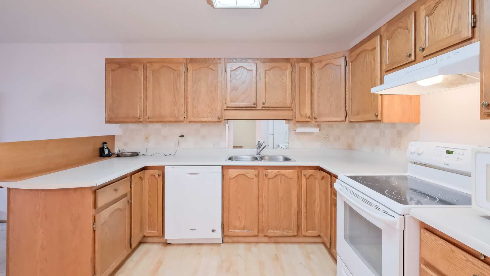 262 Kinney Avenue 304 Penticton V2A 3N9