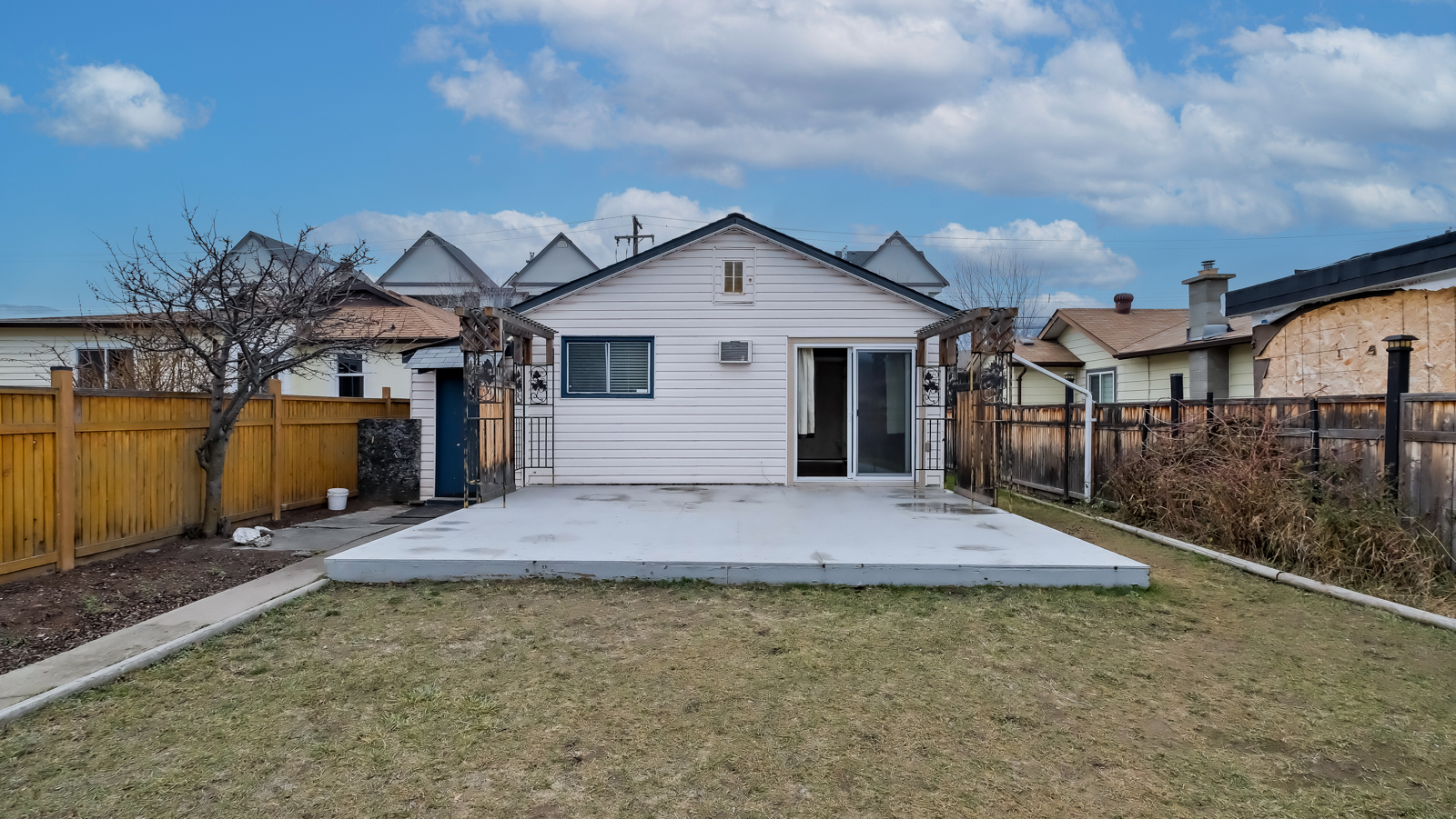 326 Rigsby Street Penticton V2A 5S7