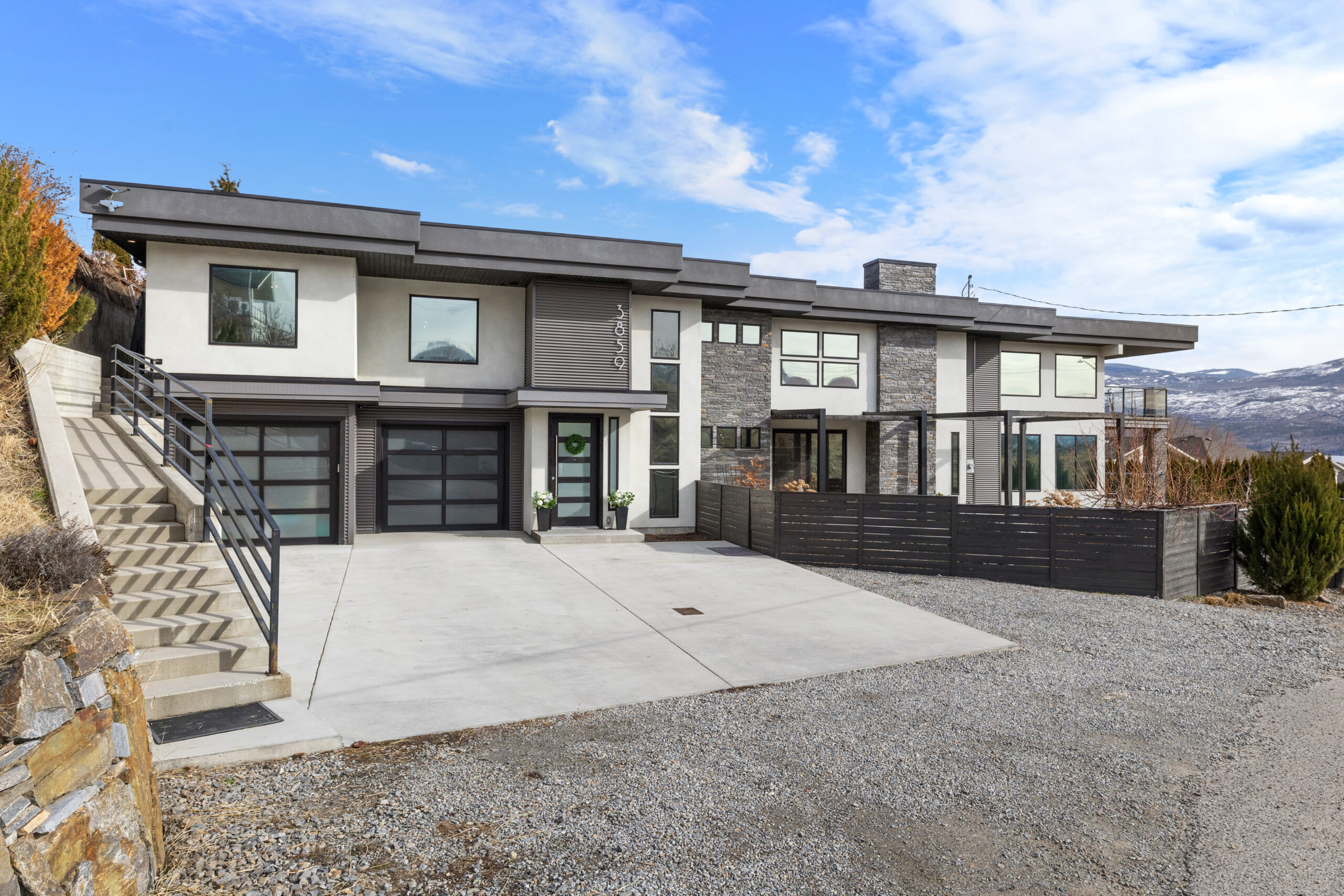 3859 Carrall Road West Kelowna V4T 2C7