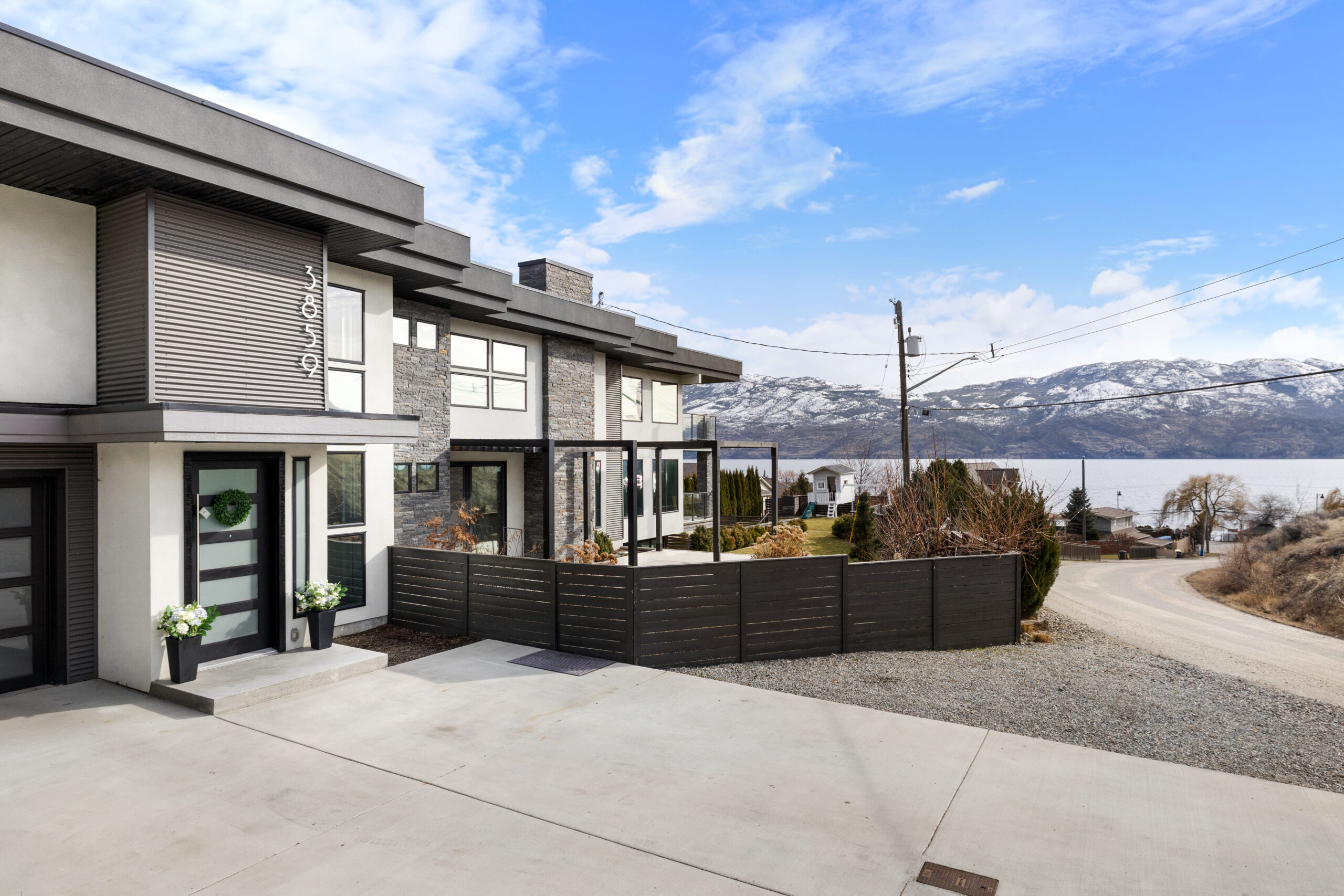 3859 Carrall Road West Kelowna V4T 2C7