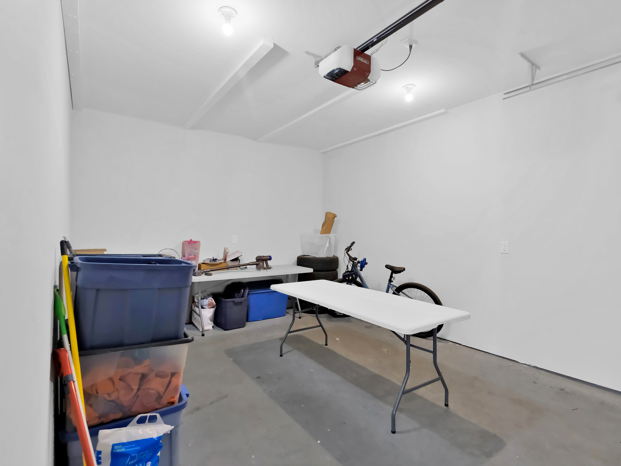 388 Eckhardt Avenue 123 Penticton V2A 1Z2